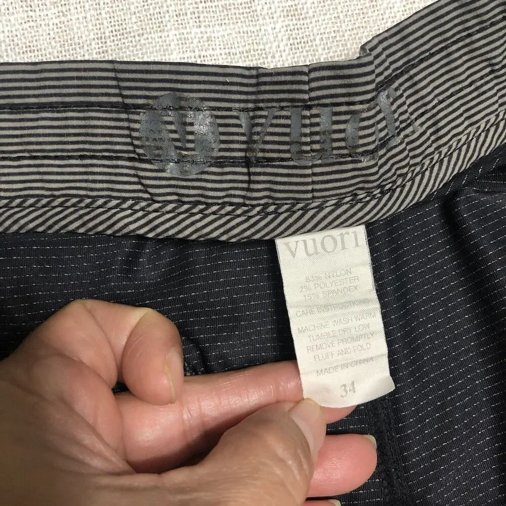 Vuori Board Shorts Mens 34 Black Dot Print 7